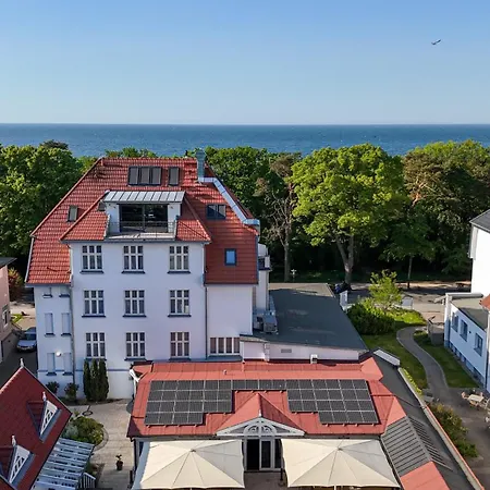 Polar-stern Szálloda 4*